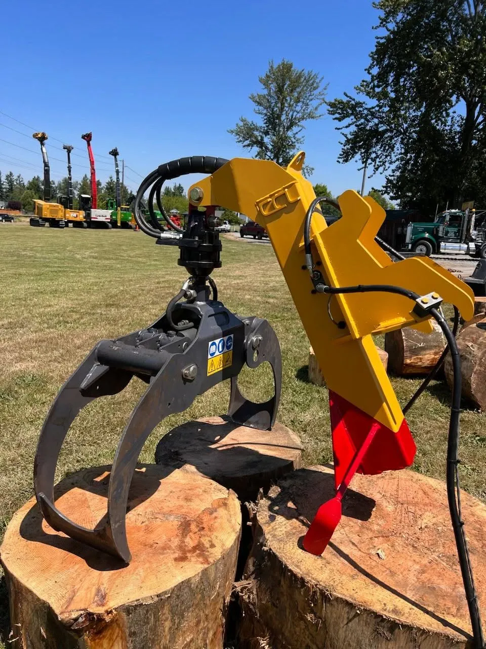 Custom CCL log grapple attachment on log rounds